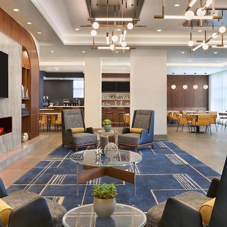 Courtyard By Marriott Kitchener Hotel Eksteriør billede