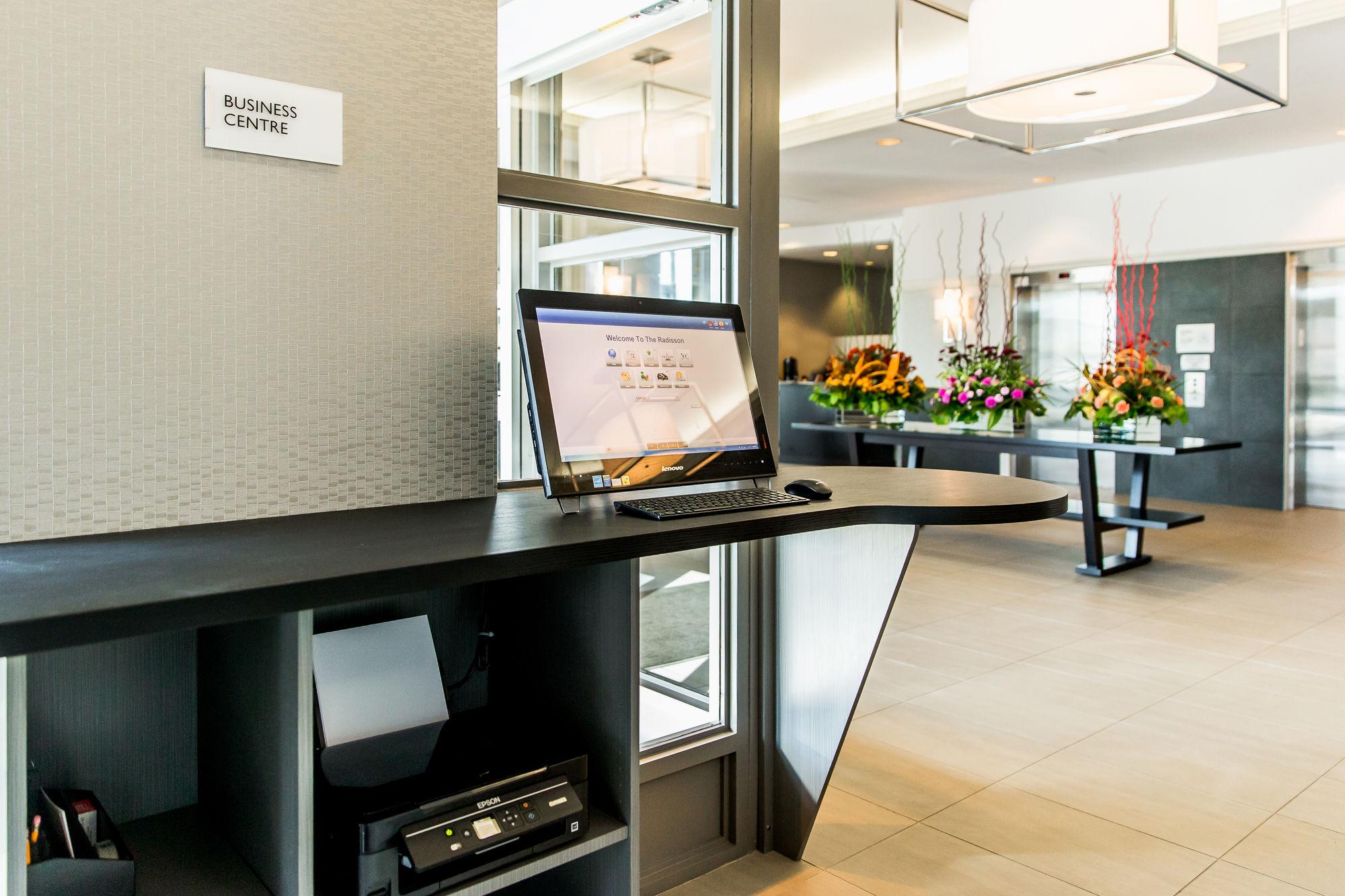 Courtyard By Marriott Kitchener Hotel Eksteriør billede