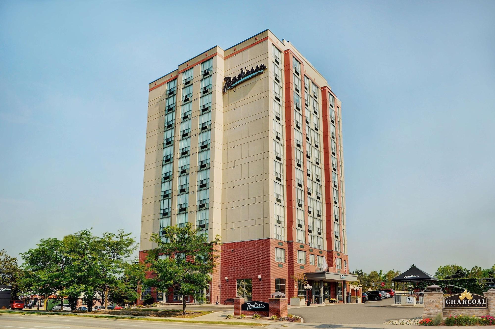 Courtyard By Marriott Kitchener Hotel Eksteriør billede
