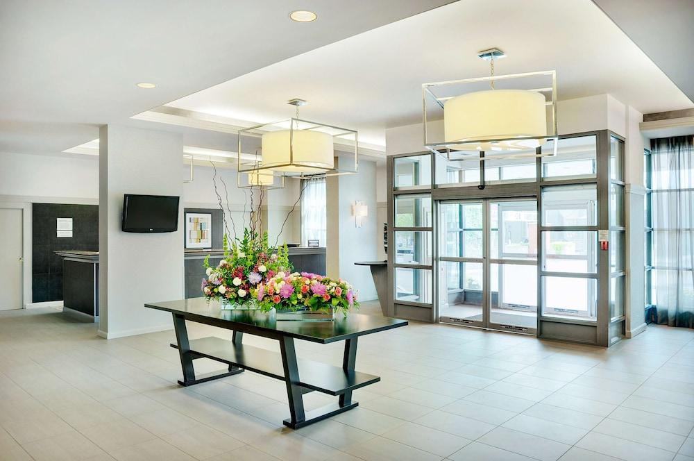 Courtyard By Marriott Kitchener Hotel Eksteriør billede